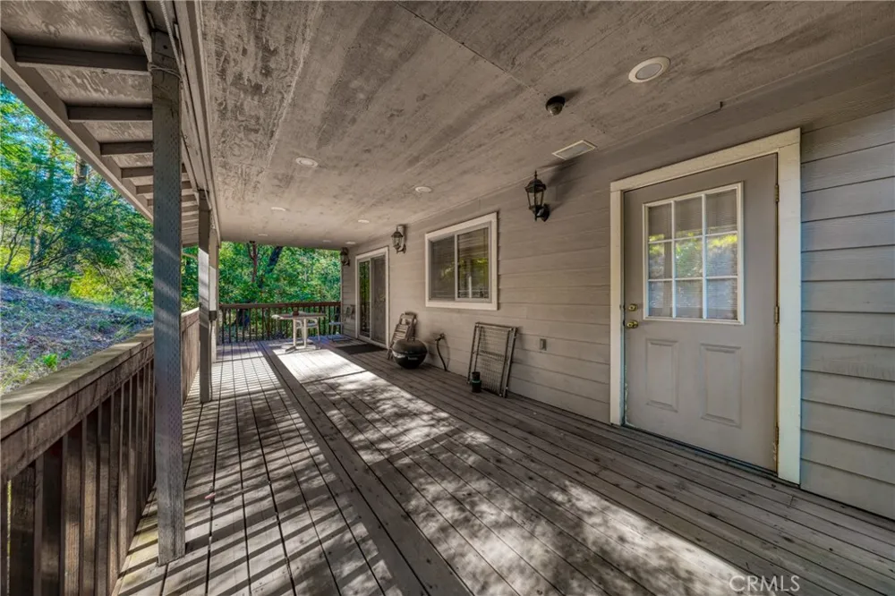 15800 Rainbow Cobb, CA 95426