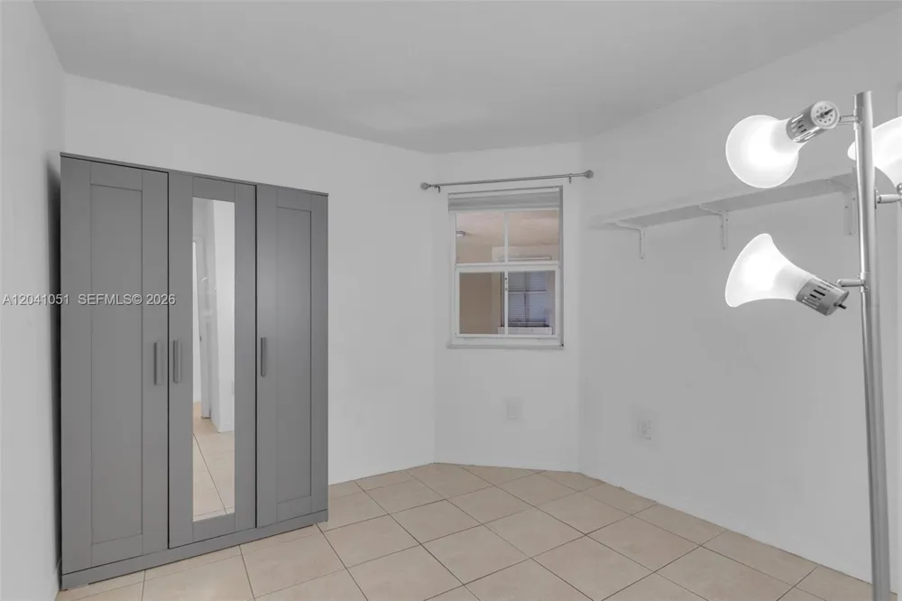 8826 W Flagler St #203 Miami, FL 33174