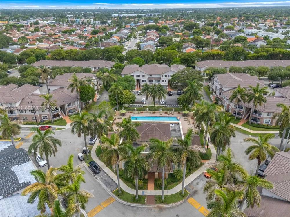 8826 W Flagler St #203 Miami, FL 33174
