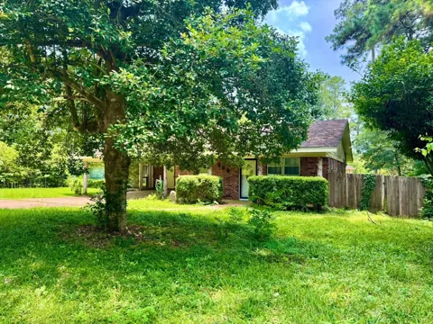 803 Pear Street