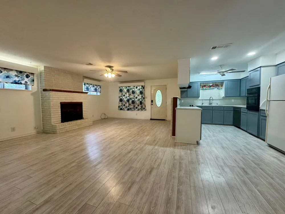 803 Pear Street Woodville, TX 75979
