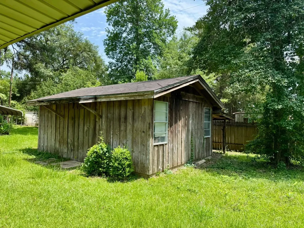 803 Pear Street Woodville, TX 75979