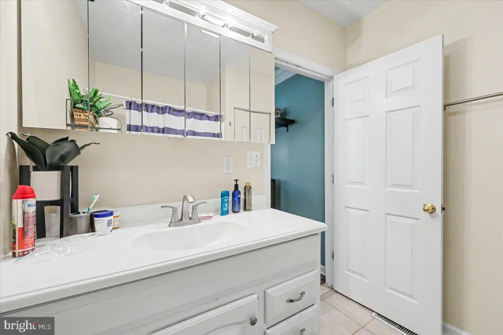 2348 LINDSAY ROAD Gordonsville, VA 22942