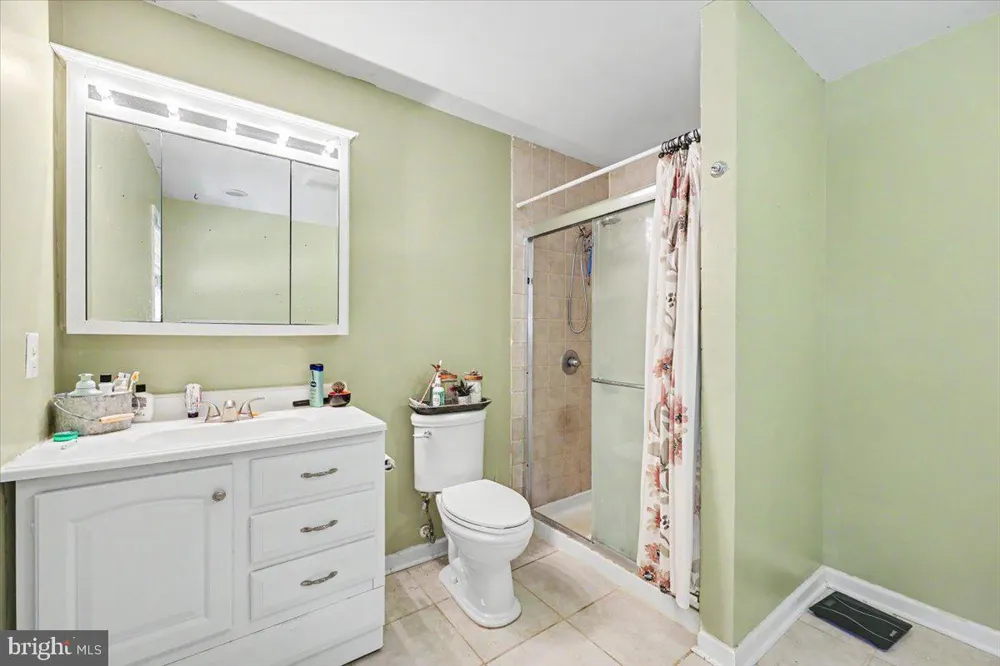 2348 LINDSAY ROAD Gordonsville, VA 22942