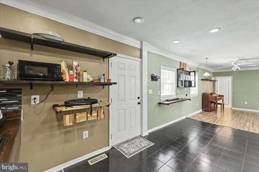 2348 LINDSAY ROAD Gordonsville, VA 22942
