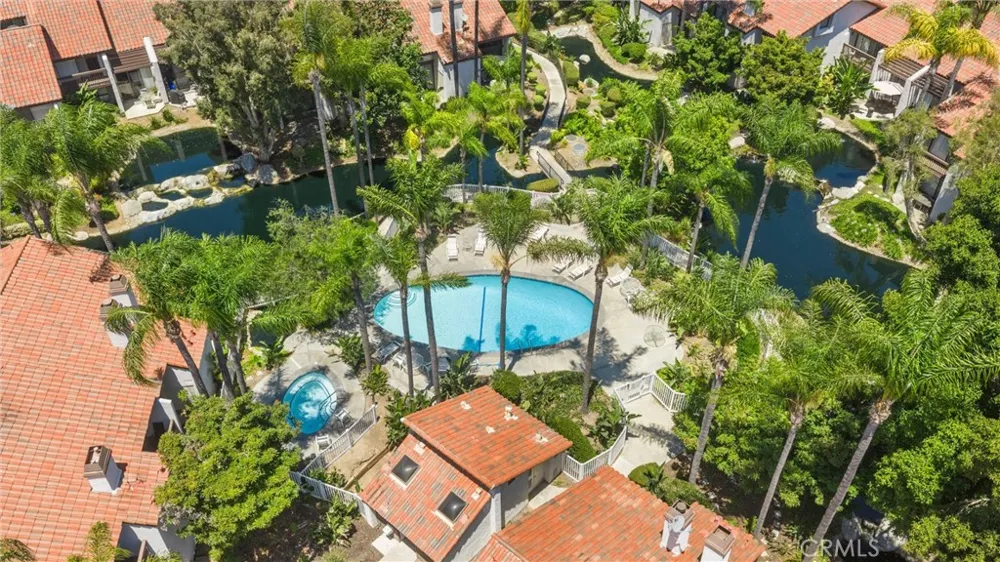 122 Kauai Placentia, CA 92870