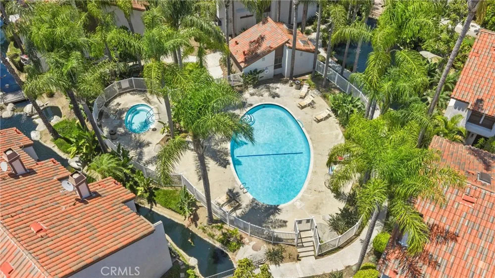 122 Kauai Placentia, CA 92870