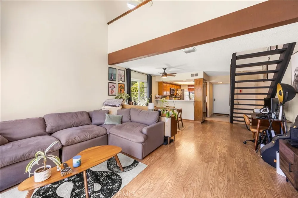122 Kauai Placentia, CA 92870