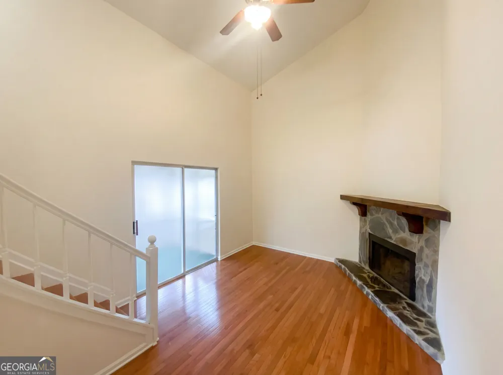 311 Quail RUN Roswell, GA 30076