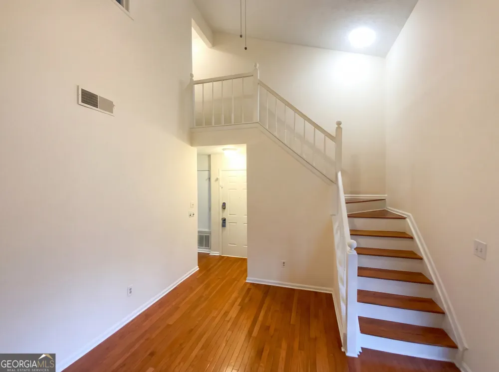 311 Quail RUN Roswell, GA 30076