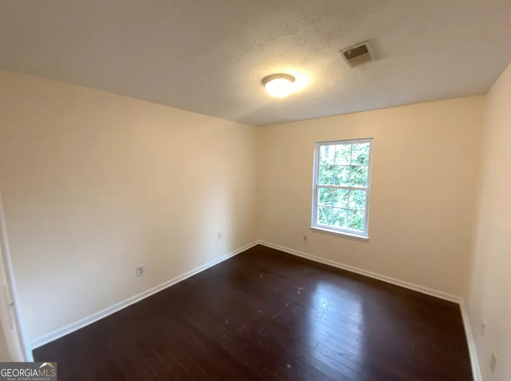 311 Quail RUN Roswell, GA 30076