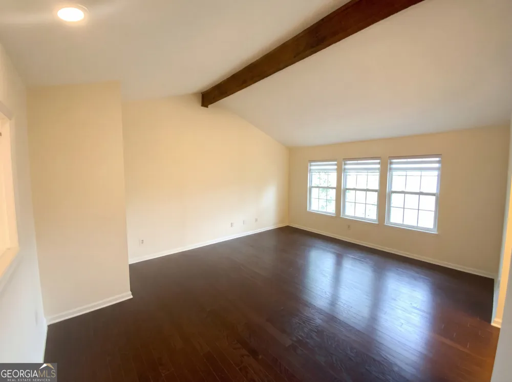 311 Quail RUN Roswell, GA 30076