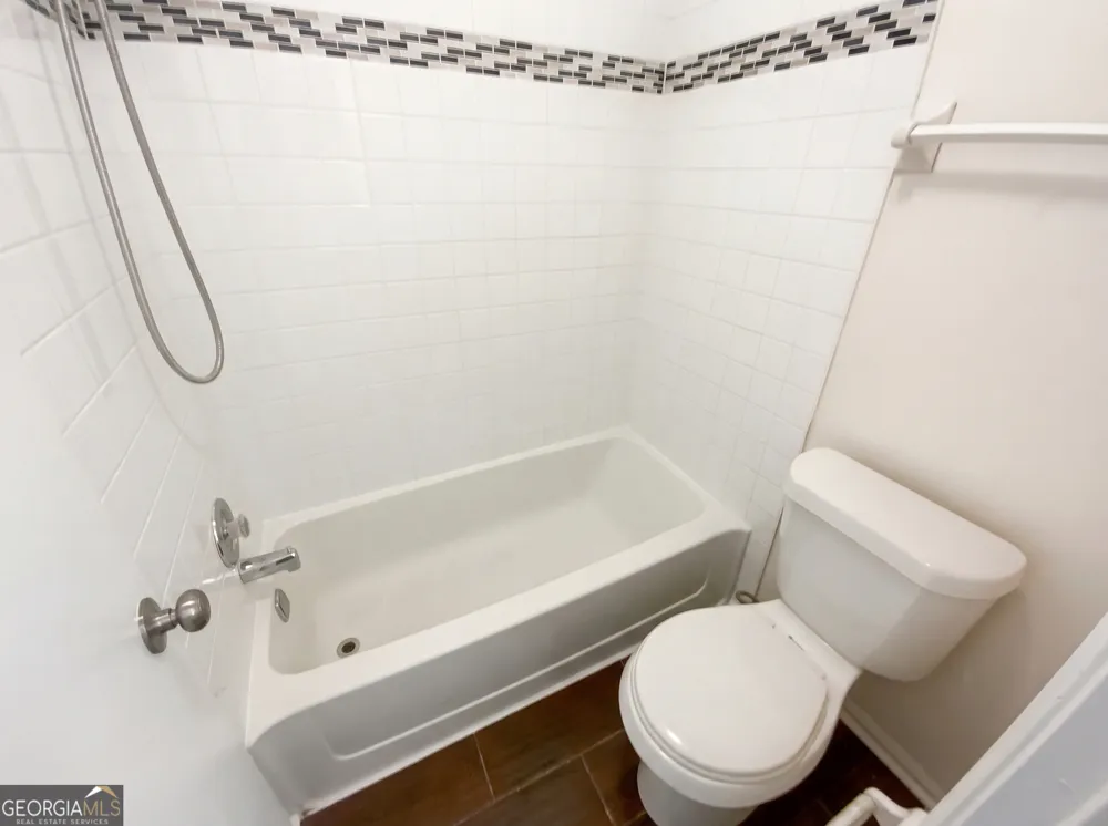 311 Quail RUN Roswell, GA 30076