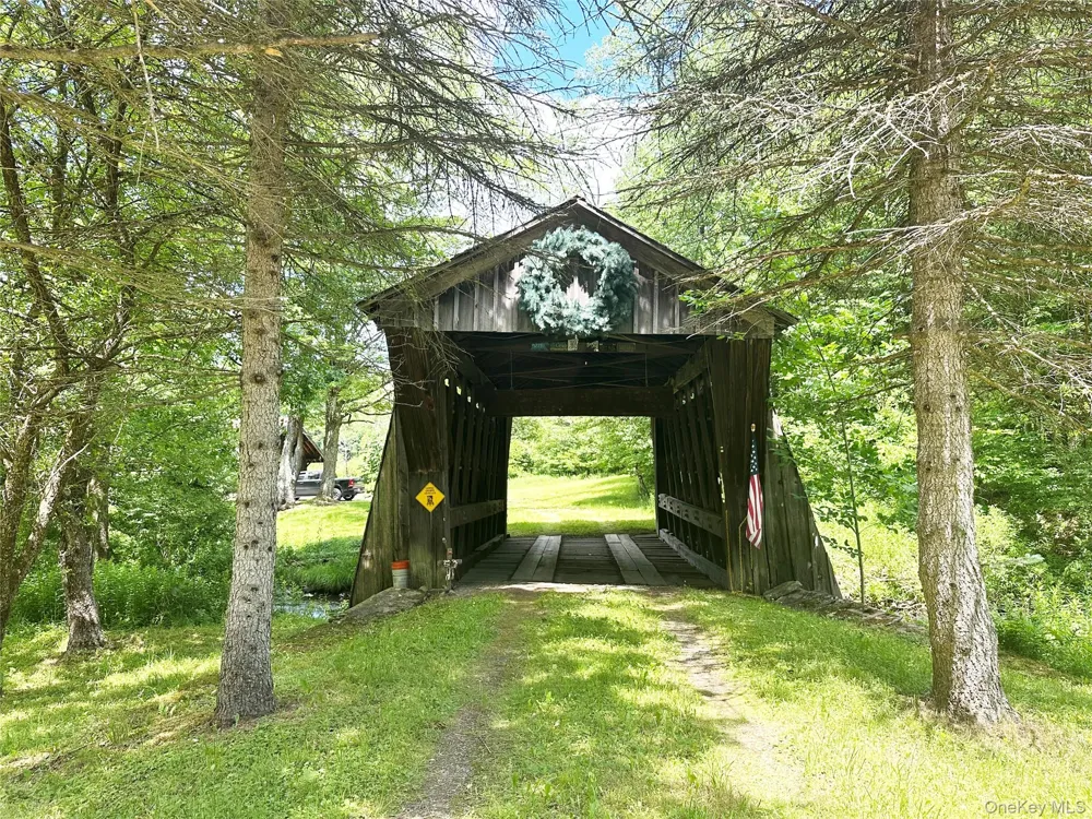 818 Methol Road Roscoe, NY 12776