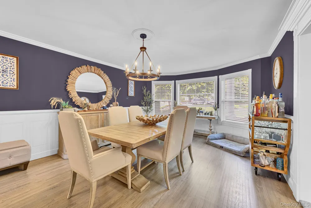 426 Wolf Hill Road Dix Hills, NY 11746