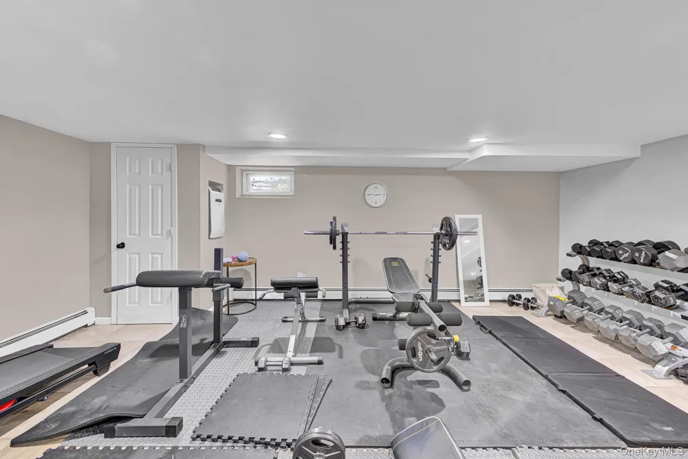 426 Wolf Hill Road Dix Hills, NY 11746