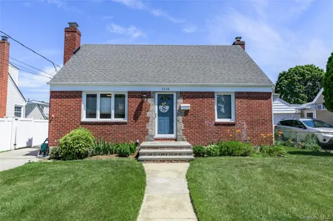 1316 Telegram Avenue