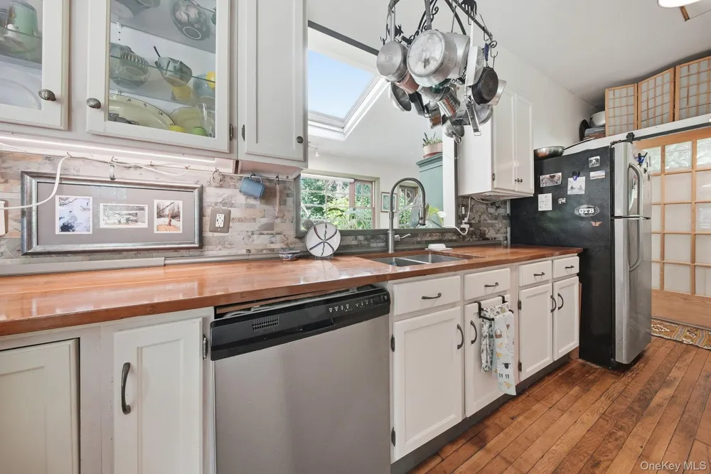 10 Church Road Mountain Dale, NY 12763