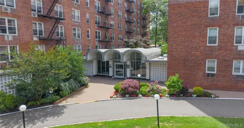 54-40 Little Neck Parkway ##4F