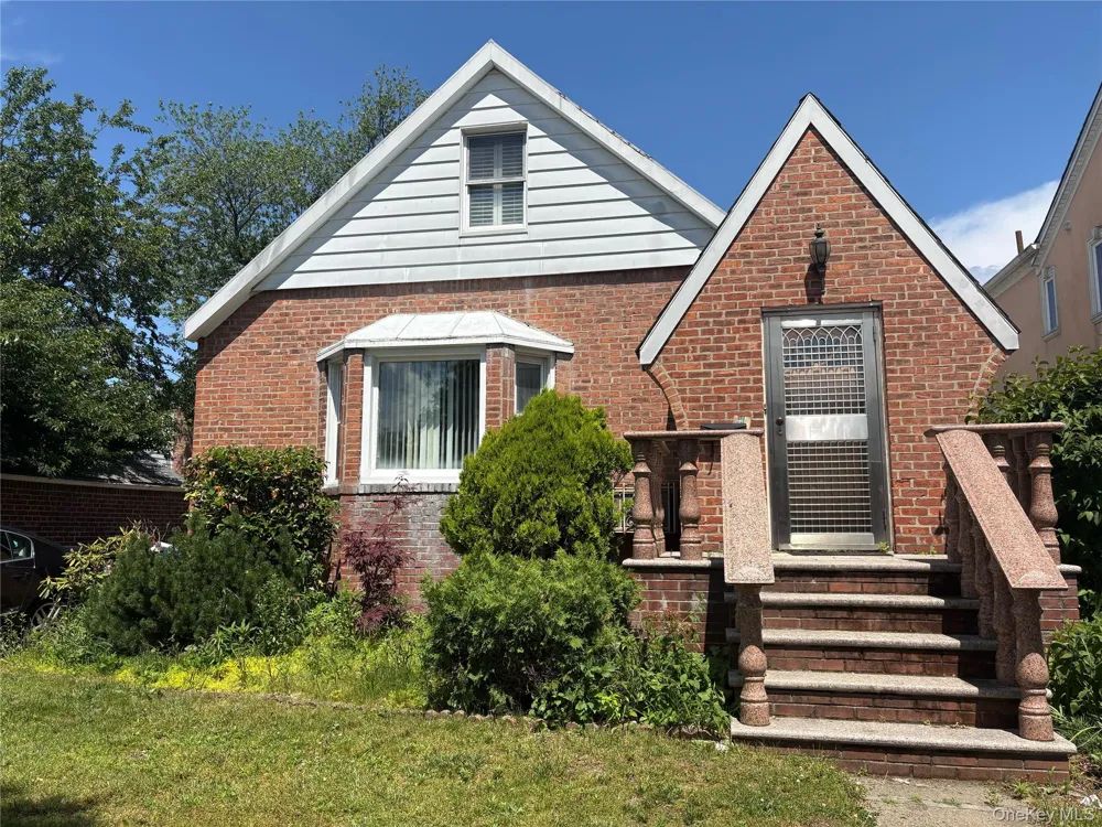 6911 180th Street Fresh Meadows, NY 11365