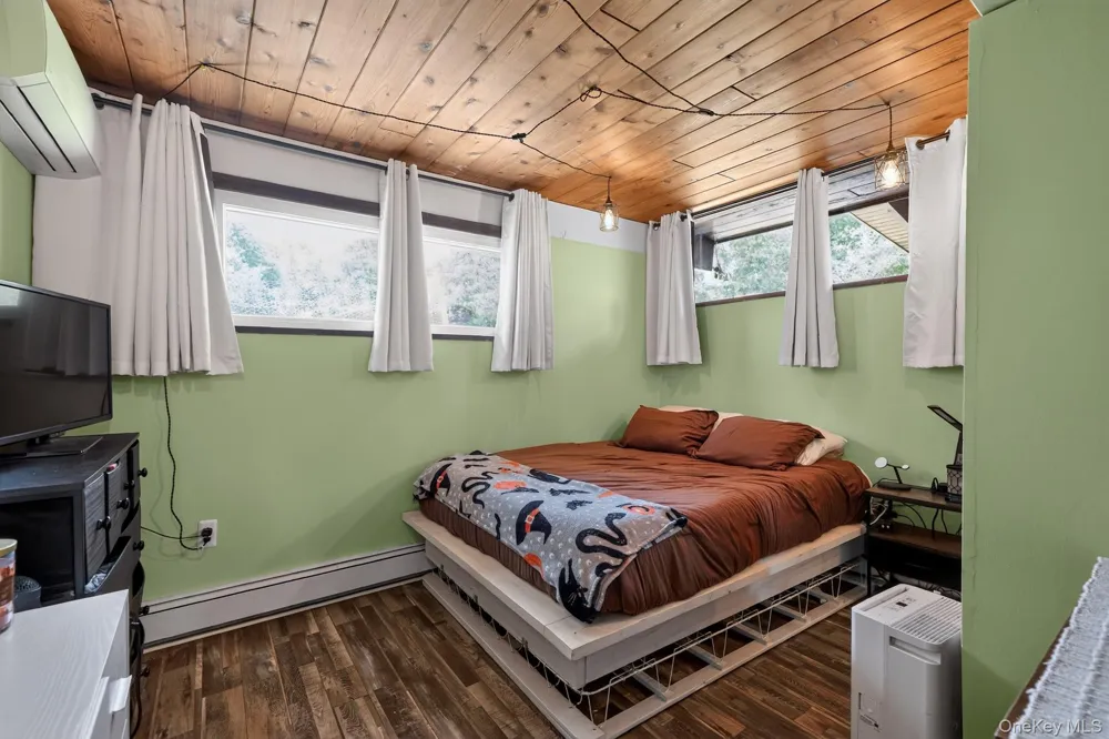 424 Laroe Road Chester, NY 10918