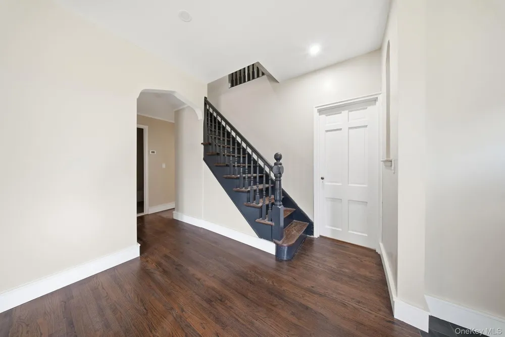 810 Benton Hollow Road Woodbourne, NY 12788