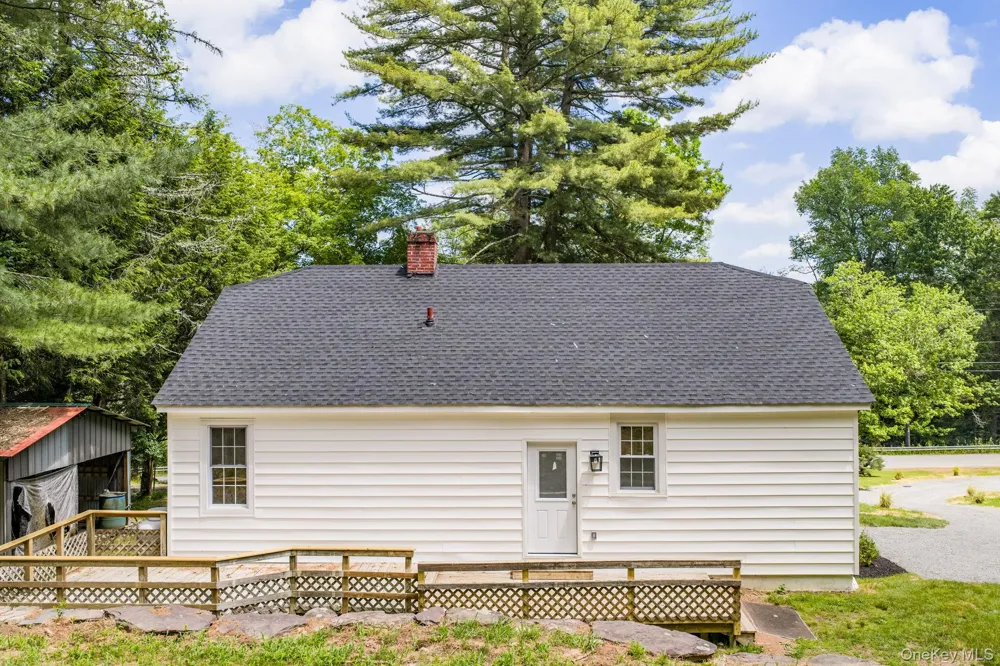 810 Benton Hollow Road Woodbourne, NY 12788