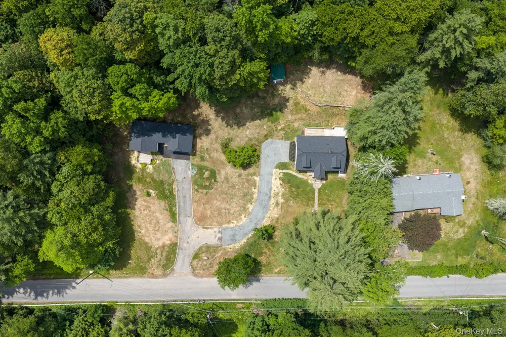 810 Benton Hollow Road Woodbourne, NY 12788