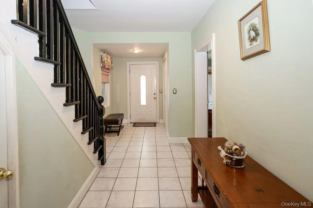 81 Summers Street Oyster Bay, NY 11771