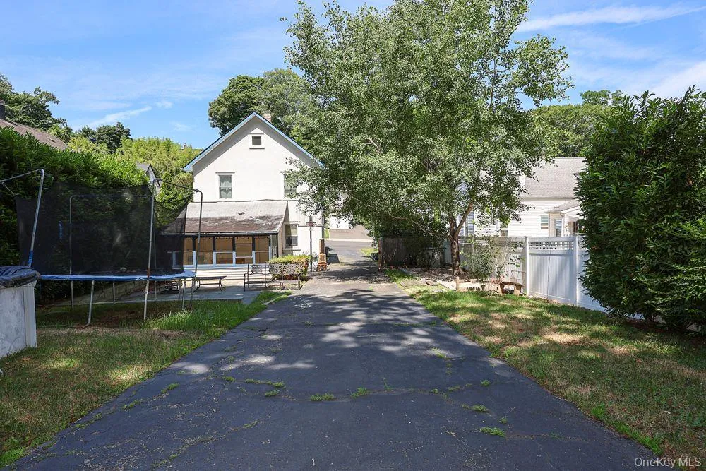 81 Summers Street Oyster Bay, NY 11771