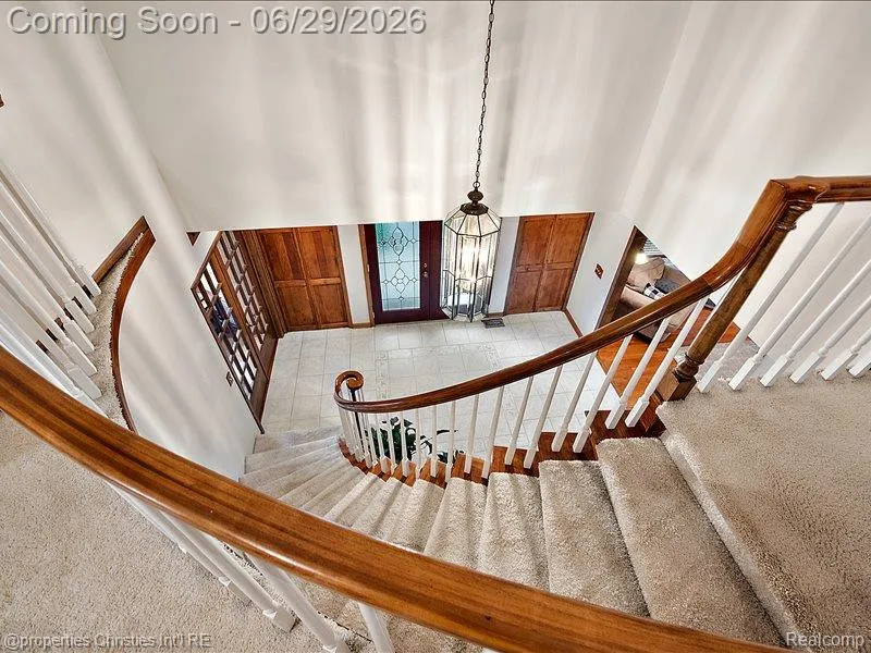 38696 Wakefield Court Northville City, MI 48167