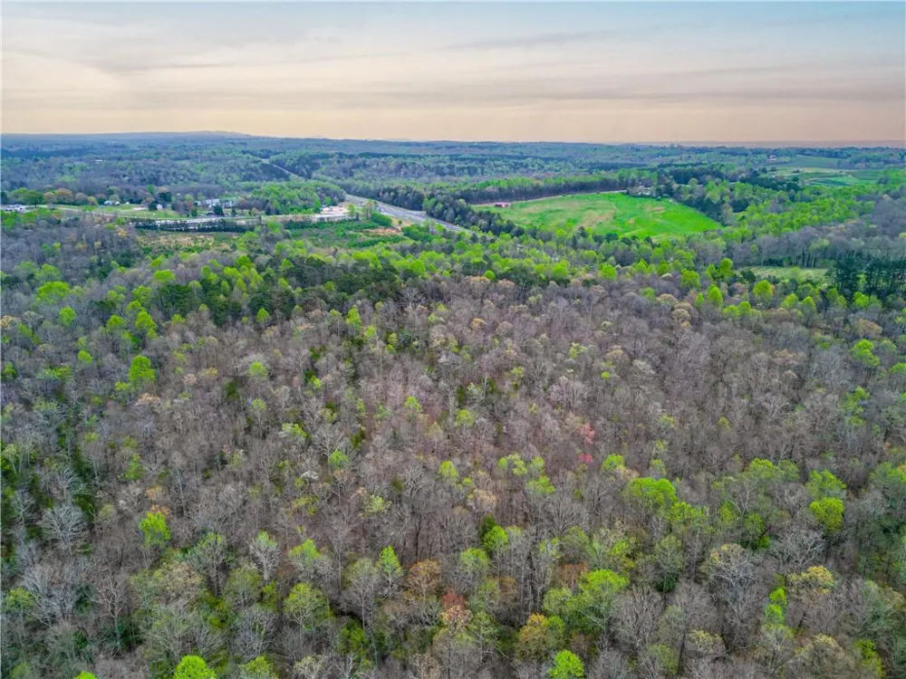 5457 Cornelia Highway Alto, GA 30510