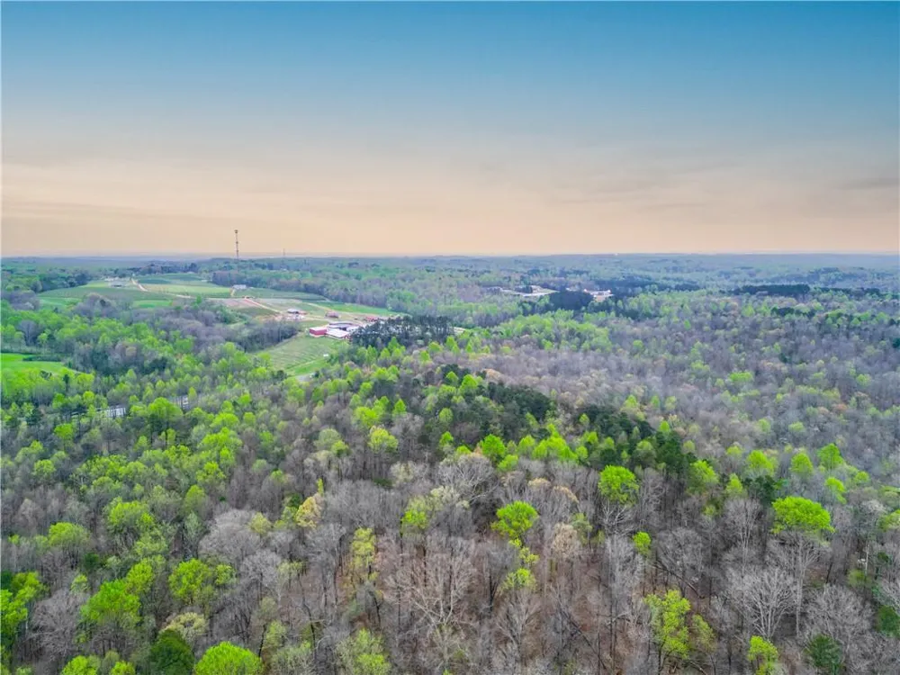 5457 Cornelia Highway Alto, GA 30510