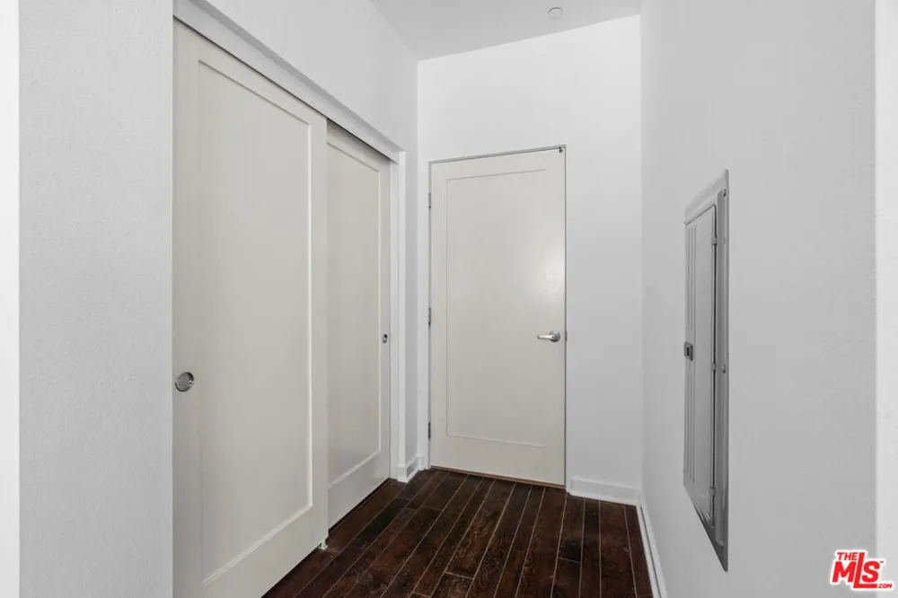 13045 Pacific Promenade #340 Los Angeles, CA 90094