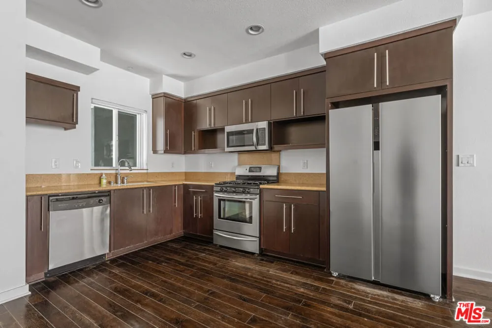 13045 Pacific Promenade #340 Los Angeles, CA 90094