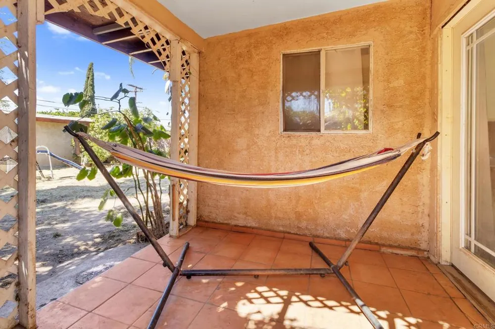 610 W 11th Avenue Escondido, CA 92025