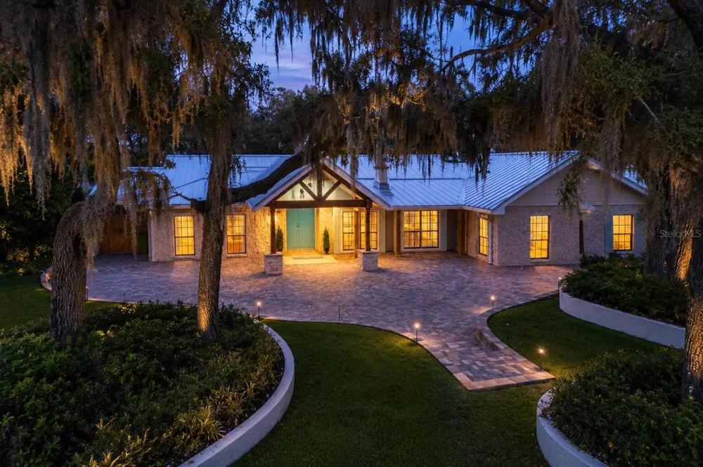 11310 DONNEYMOOR DRIVE Riverview, FL 33569