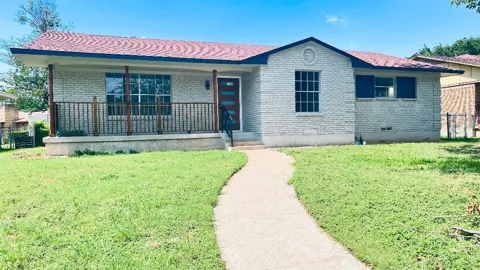 1711 Heather Glen Drive