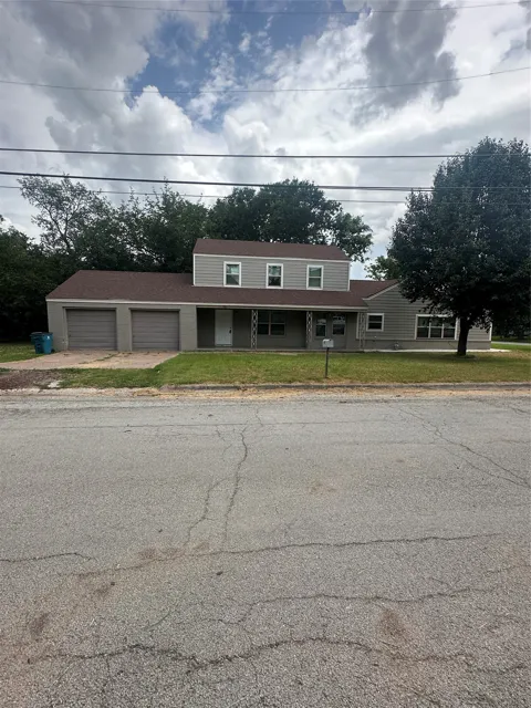 701 Hulme Street