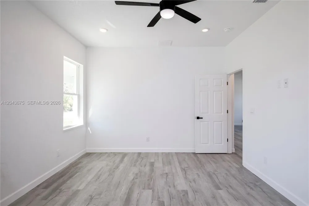 3915 EL RADO AVE Sebring, FL 33872