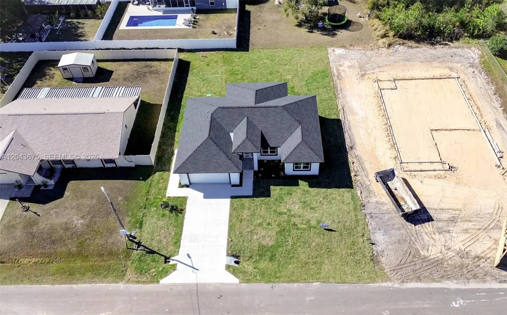 3915 EL RADO AVE Sebring, FL 33872
