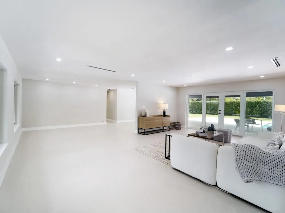 12305 SW 73rd Avenue Pinecrest, FL 33156