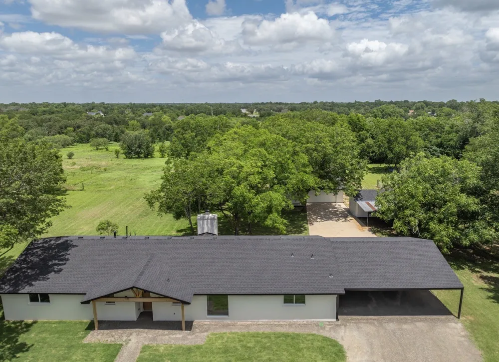 616 E Moonlight Drive Robinson, TX 76706