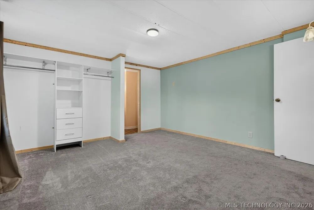 402951 W 2300 ROAD Bartlesville, OK 74006