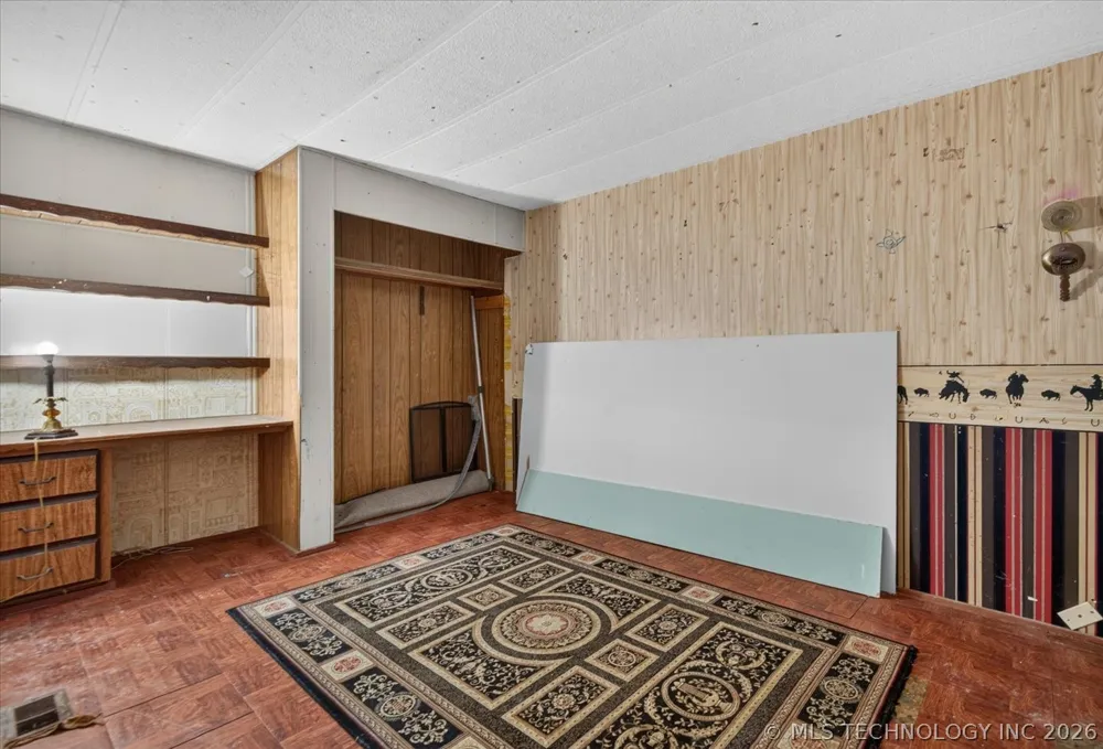 402951 W 2300 ROAD Bartlesville, OK 74006