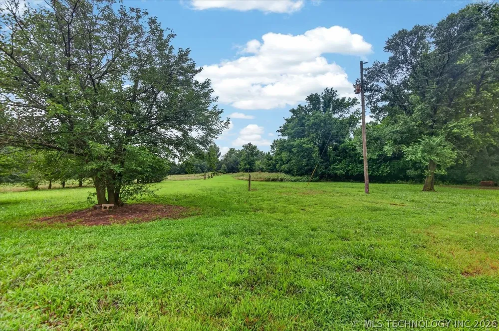 402951 W 2300 ROAD Bartlesville, OK 74006