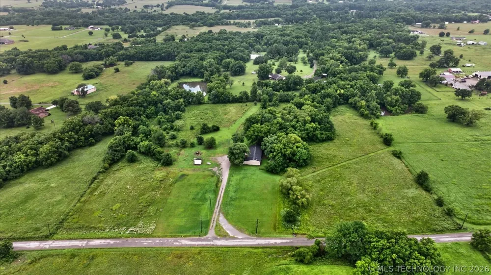 402951 W 2300 ROAD Bartlesville, OK 74006