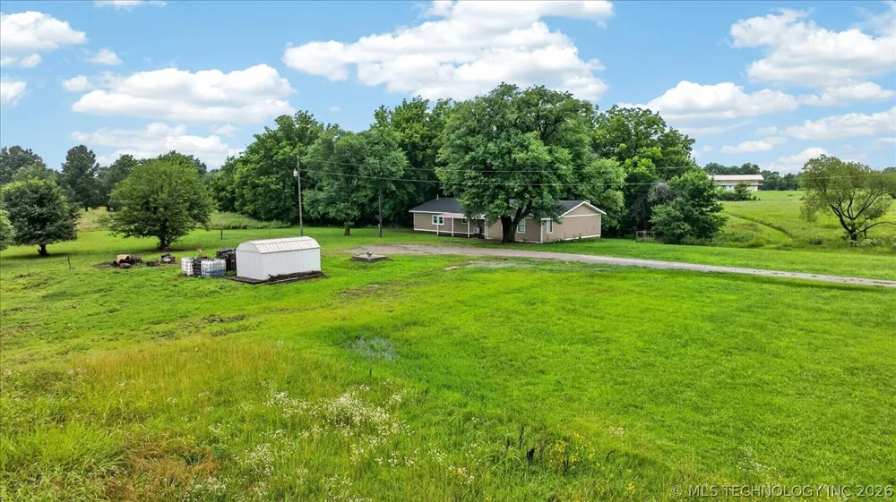 402951 W 2300 ROAD Bartlesville, OK 74006