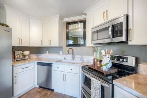 3475 Paseo De Brisas #38