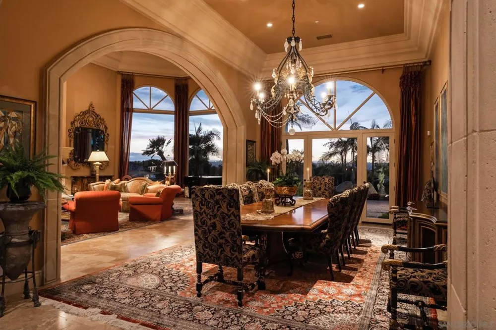 5962 Rancho Diegueno Rd Rancho Santa Fe, CA 92067